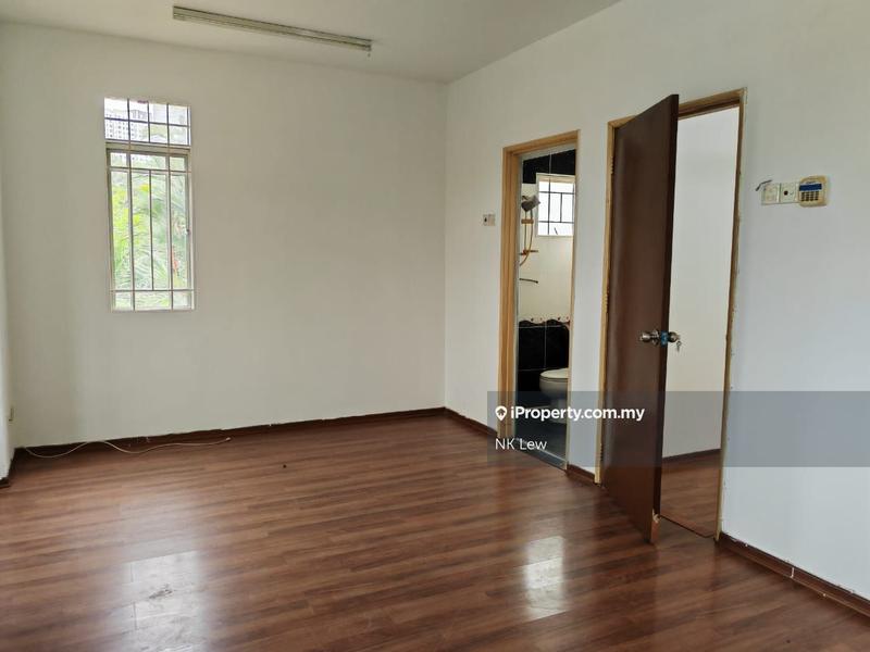 Rumah Teres 2-Tingkat untuk Dijual di Taman Lestari Perdana, Seri Kembangan oleh NK Lew - iProperty.com.my