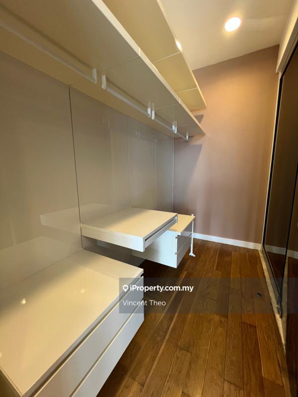 Service Residence for Sale in The Face Suites (Platinum Suites) by Vincent Theo - iProperty.com.my