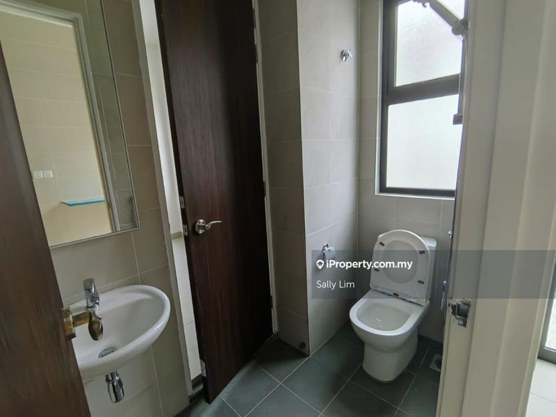 Rumah Berangkai 2.5 Tingkat untuk Dijual di Taman Puncak Jalil, Seri Kembangan oleh Sally Lim - iProperty.com.my