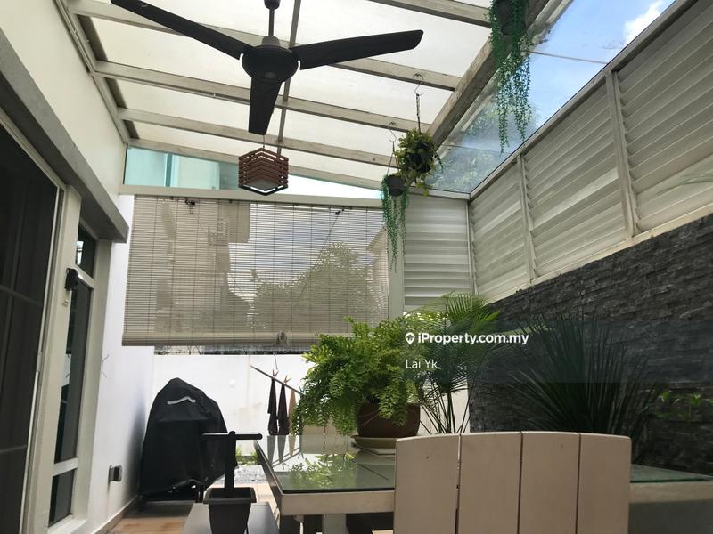 Bungalow House for Sale in Subang Heights, Subang Jaya by Lai Yk - iProperty.com.my