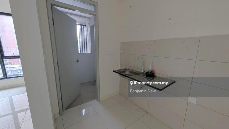 For Sale - Emerald 9