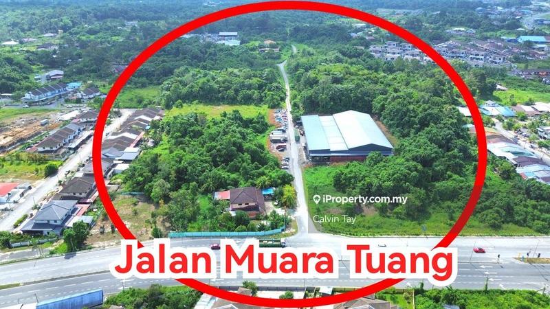For Sale - 98 Points Land (Suitable For Warehousing Purposes) at Muara Tuang, Kuching