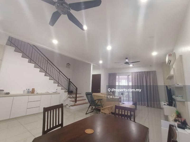 Rumah Teres 2-Tingkat untuk Dijual di Kajang East, Semenyih oleh CK Law - iProperty.com.my