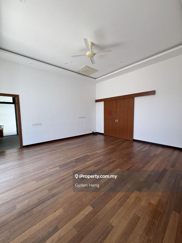 Bungalow House for Sale in Leisure Farm, Gelang Patah by Gyden Heng - iProperty.com.my