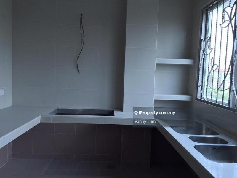 Rumah Berkembar untuk Dijual di Bandar Puteri Puchong, Puchong oleh Vanny Lum - iProperty.com.my
