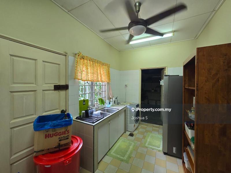Bungalow House for Sale in Ampang Jaya, Ampang by Joshua S - iProperty.com.my