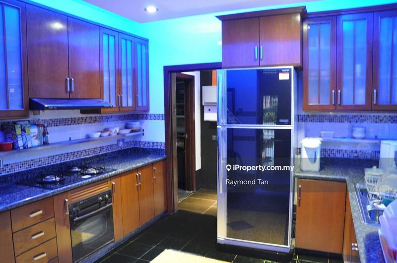 Bungalow House for Sale in Saujana Akasia, Sungai Buloh by Raymond Tan - iProperty.com.my