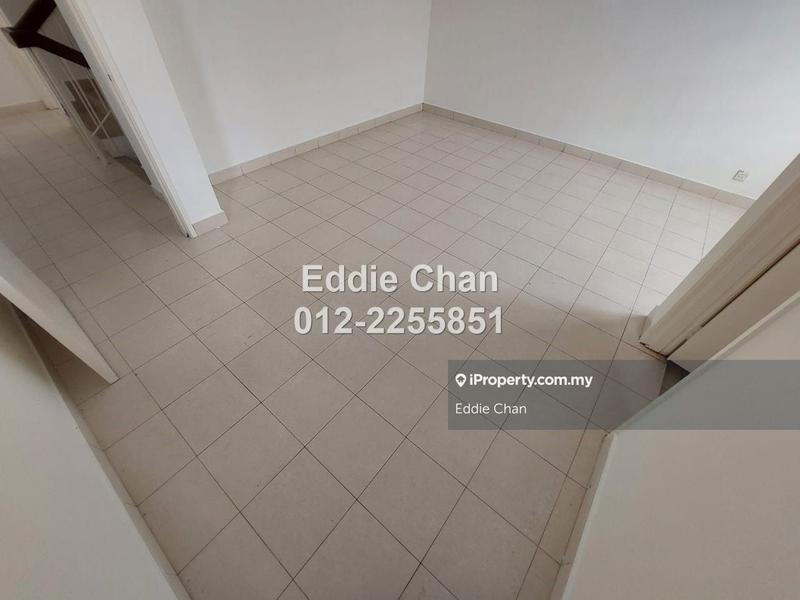 2.5-storey Terraced House for Sale in Ukay Perdana (De Puncak), Ampang by Eddie Chan - iProperty.com.my