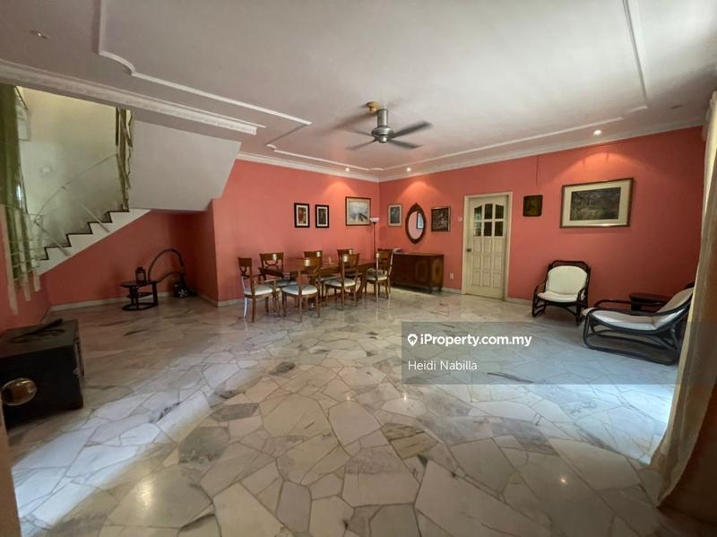 Bungalow House for Sale in Damansara Jaya, Petaling Jaya by Heidi Nabilla - iProperty.com.my