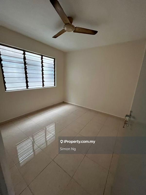 For Sale - Jalan Tenggiri