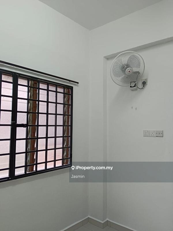 For Rent - Taman Pulai Utama