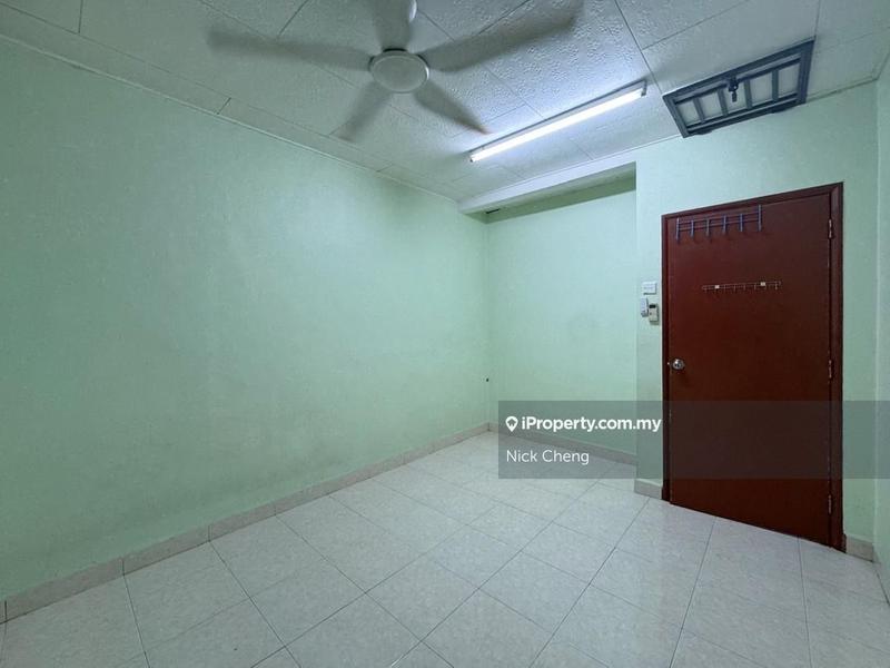 Rumah Berangkai 2 Tingkat untuk Dijual di Taman Bestari Indah@Double Storey Medium Low Cost, Ulu Tiram oleh Nick Cheng - iProperty.com.my