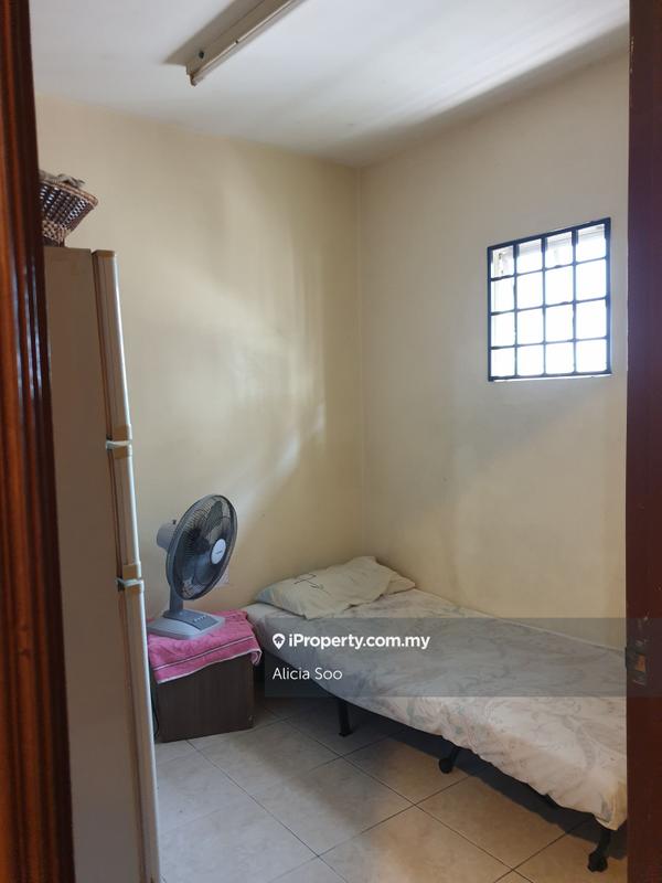 Rumah Teres 2-Tingkat untuk Dijual di Bukit Rahman Putra, Sungai Buloh oleh Alicia Soo - iProperty.com.my