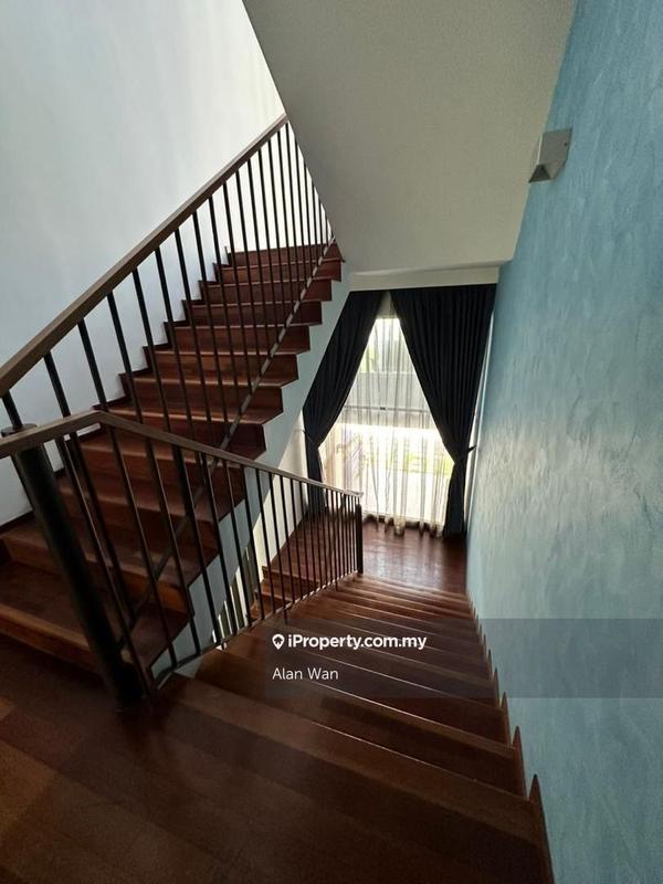 Bungalow House untuk Dijual di Lakefront Villa, Cyberjaya oleh Alan Wan - iProperty.com.my