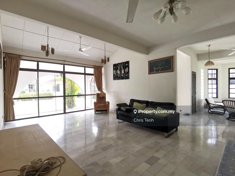 Rumah Berkembar untuk Dijual di Sungai Ara, Bayan Lepas oleh Chris Teoh - iProperty.com.my