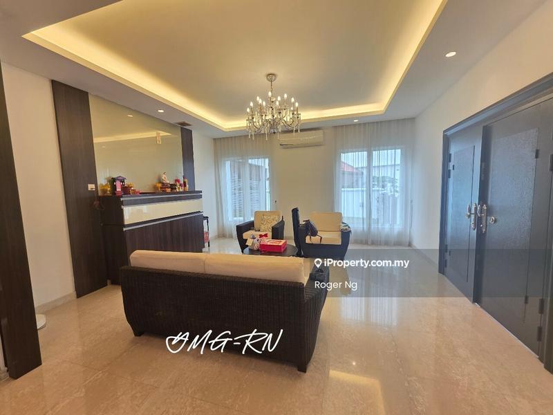 Bungalow House for Sale in Setia Eco Park, Setia Alam by Roger Ng - Living Room - iProperty.com.my