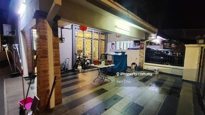 Rumah Teres 2.5-Tingkat untuk Dijual di Ampang Jaya, Ampang oleh Ken Chu - iProperty.com.my