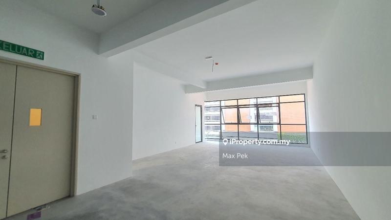 Shop / Office for Sale in Seri Kembangan, Selangor by Max Pek - iProperty.com.my