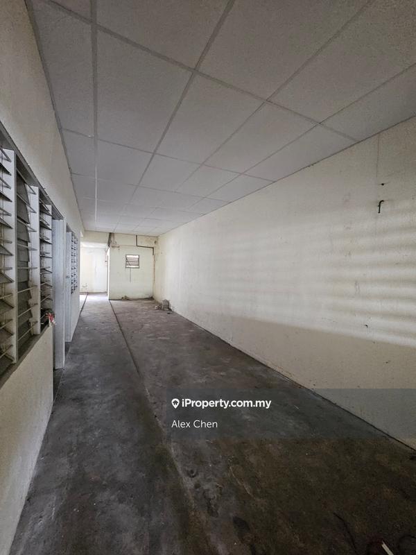 Shop for Sale in Taman Rakan, Kajang by Alex Chen - iProperty.com.my