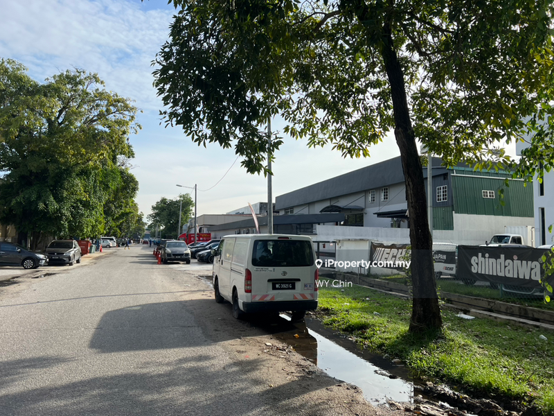 Semi-D Kilang untuk Dijual di BANDAR PUCHONG JAYA, Puchong oleh WY Chin - iProperty.com.my