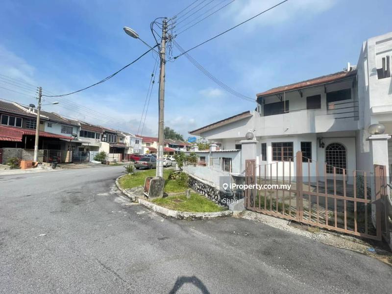 Rumah Teres 2-Tingkat untuk Dijual di SS19, Subang Jaya oleh Shah - iProperty.com.my