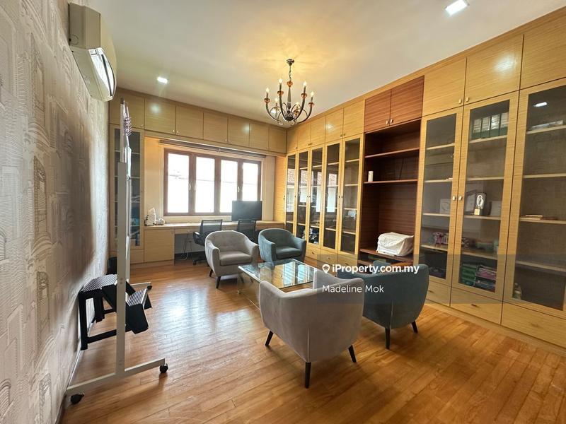Bungalow House untuk Dijual di Damansara Idaman, Petaling Jaya oleh Madeline Mok - iProperty.com.my