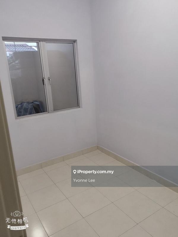 Rumah Teres 2-Tingkat untuk Dijual di Hill Park 3, Kajang oleh Yvonne Lee - iProperty.com.my