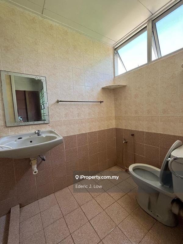 Condominium for Sale in Desa Golf Condominium by Ederic J. Low - iProperty.com.my