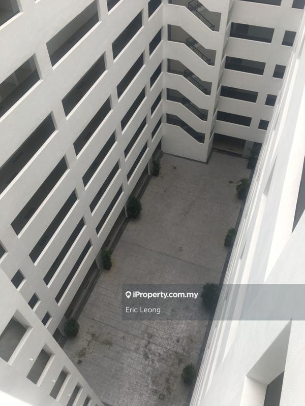 Kediaman Servis untuk Dijual di Ascotte Boulevard oleh Eric Leong - iProperty.com.my