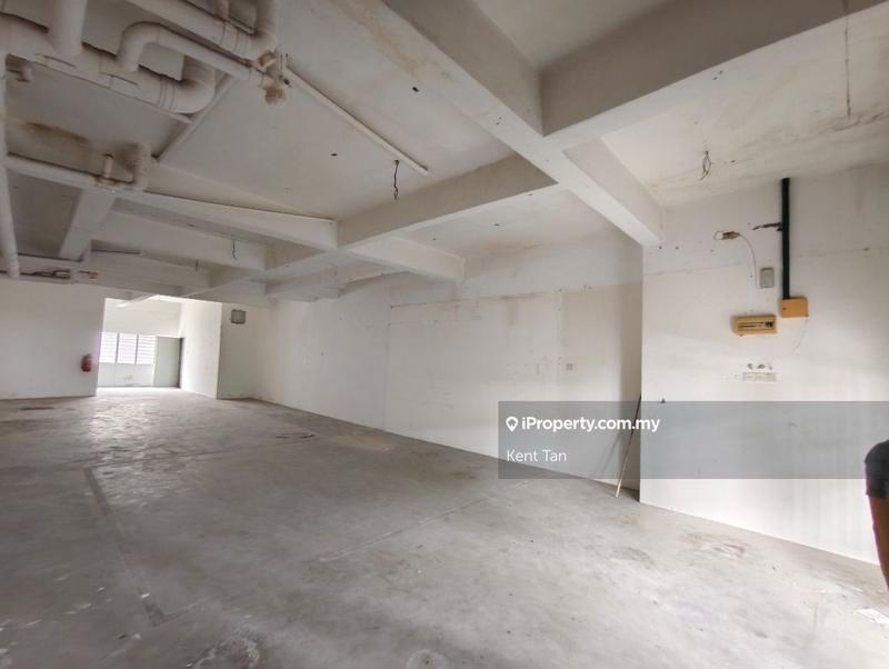 Shop for Rent in Taman Pinggiran Putra, Seri Kembangan by Kent Tan - iProperty.com.my