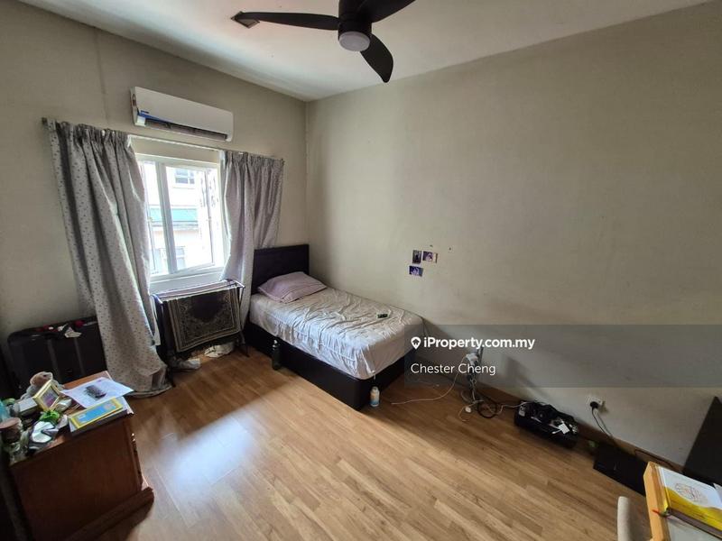 Rumah Berkembar untuk Dijual di Damansara Legenda, Petaling Jaya oleh Chester Cheng - iProperty.com.my