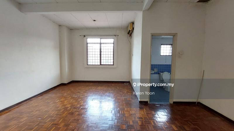 Rumah Teres 2-Tingkat untuk Dijual di Kota Kemuning, Shah Alam oleh Karen Yoon - iProperty.com.my