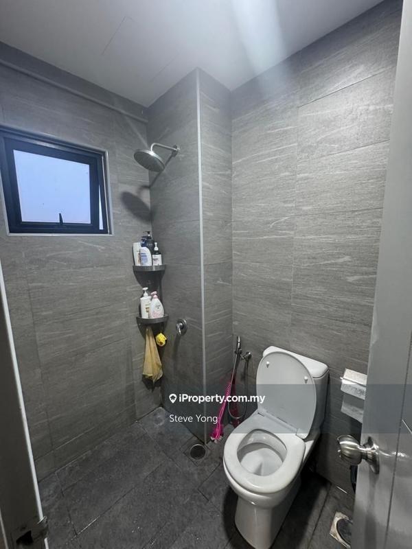Kediaman Servis untuk Dijual di VIM 3 @ Desa Park North oleh Steve Yong - iProperty.com.my