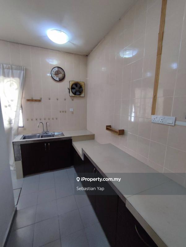 Rumah Berangkai 2 Tingkat untuk Dijual di Taman Kelana Idaman, Ara Damansara oleh Sebastian Yap - iProperty.com.my