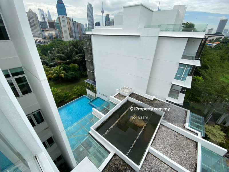 For Sale - Kenny Hills Residence