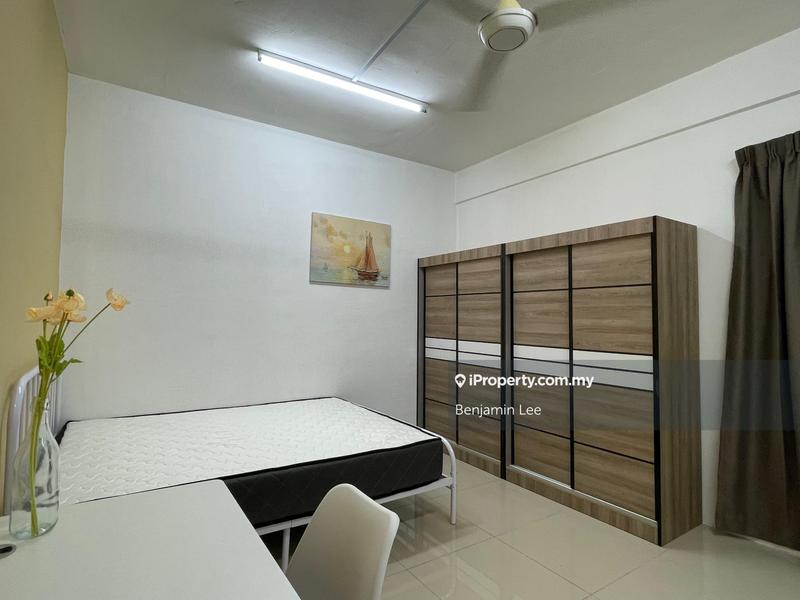 Condominium for Rent in Platinum Lake PV 15 by Benjamin Lee - iProperty.com.my