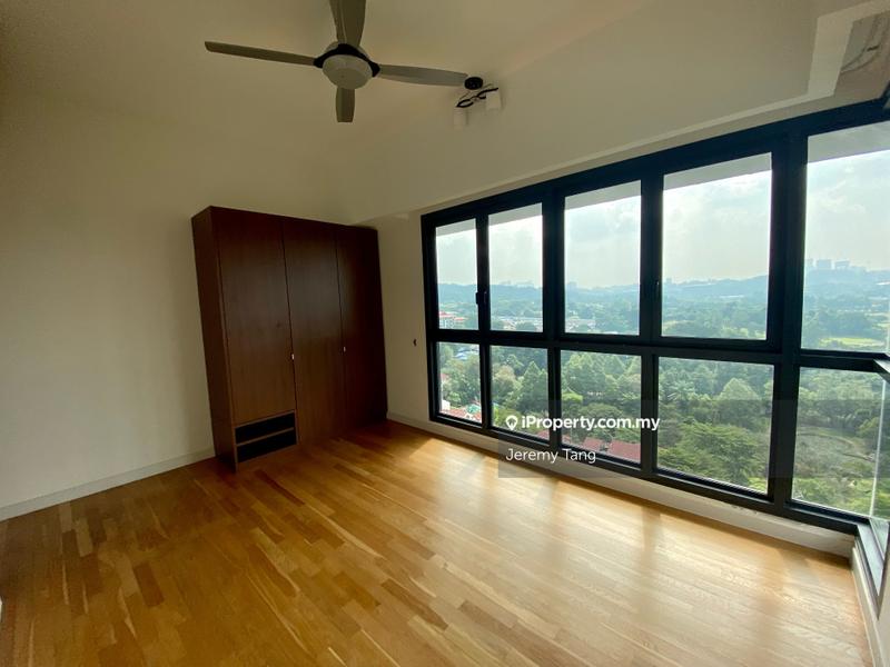 Residensi Servis untuk Dijual di The Greens oleh Jeremy Tang - iProperty.com.my