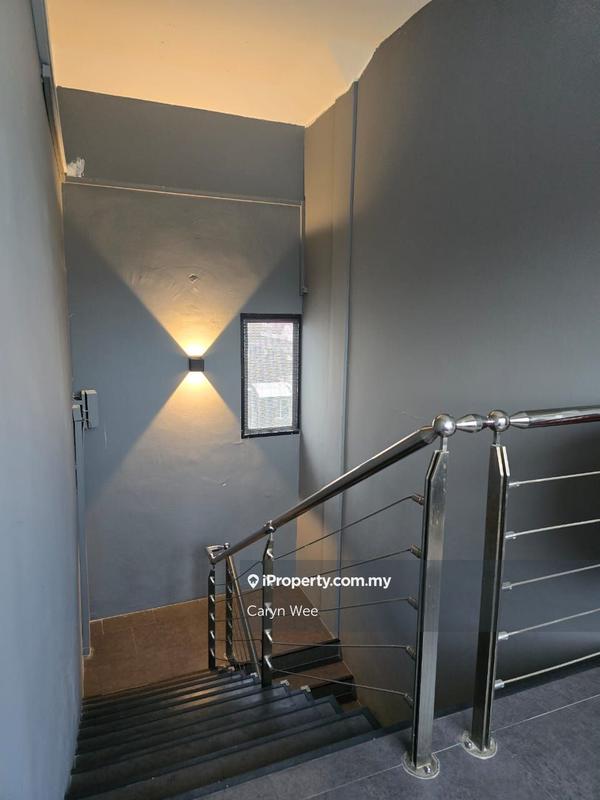 For Rent - 16,000sf factory-office for rent at Petaling Jaya