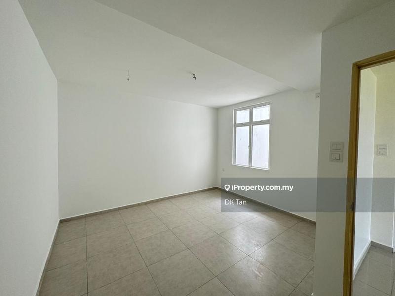 3-storey Terraced House for Sale in 3 STY TERRACE Sierra Pinang, Balik Pulau by DK Tan - iProperty.com.my