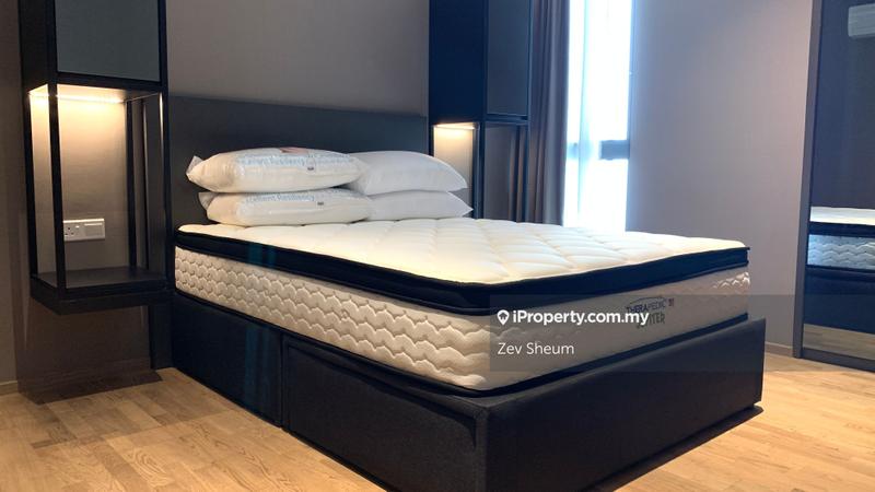 For Sale - Twy Duplex Condos