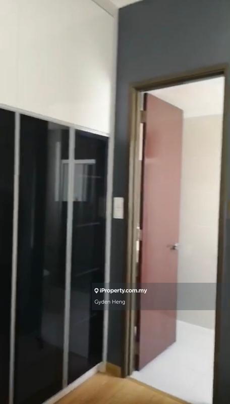 Condominium for Sale in Bay Laurel @ Country Garden Danga Bay by Gyden Heng - iProperty.com.my