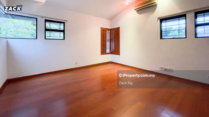 Bungalow House for Sale in Lakeview Resort Saujana, Saujana by Zack Ng - iProperty.com.my