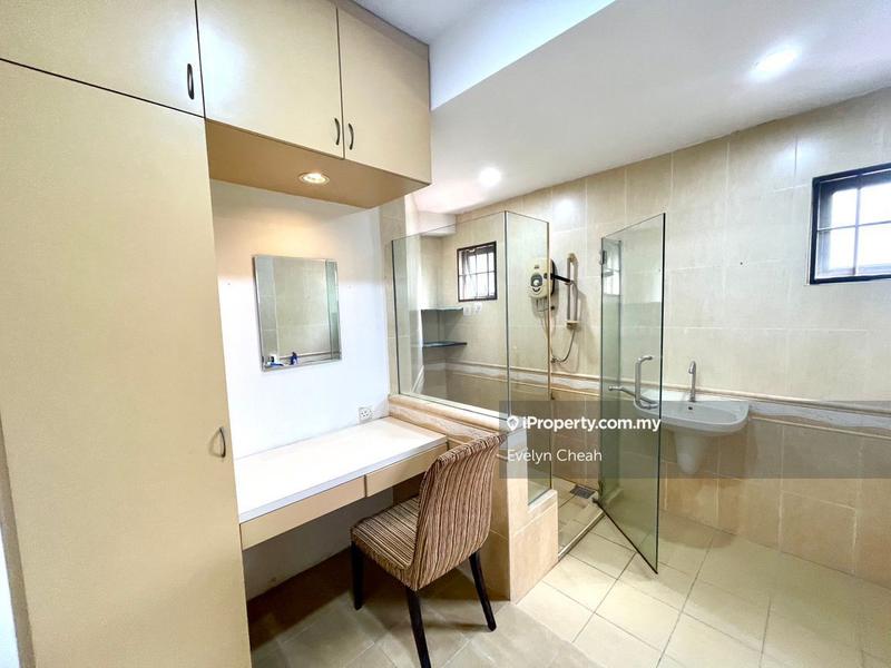 Rumah Berkembar untuk Dijual di Bandar Kinrara Seksyen 6, Bandar Kinrara oleh Evelyn Cheah - iProperty.com.my