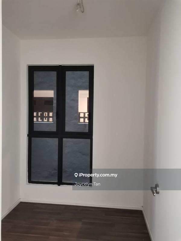 Kediaman Servis untuk Dijual di Geo Bukit Rimau oleh Joycelyn Tan - iProperty.com.my