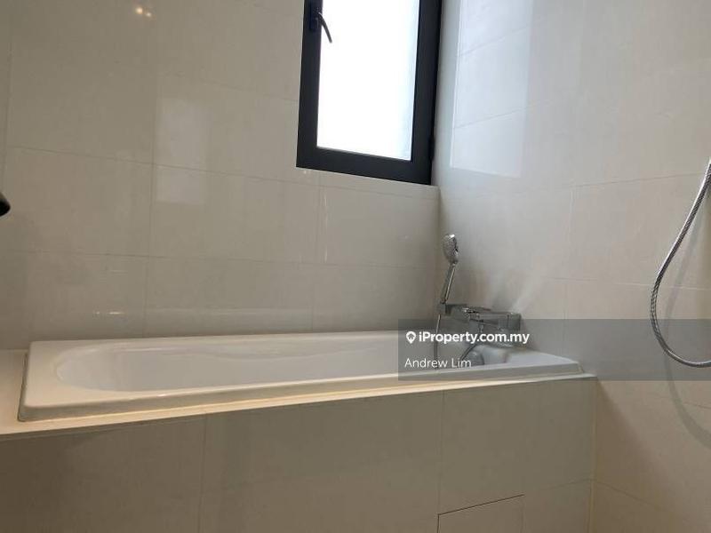 Service Residence for Sale in Service Suites @ Pavilion Embassy by Andrew Lim - iProperty.com.my