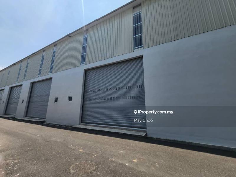 For Rent - Kawasan perindustrian valdor@seluling valdor:1.5 storey terrace light ind