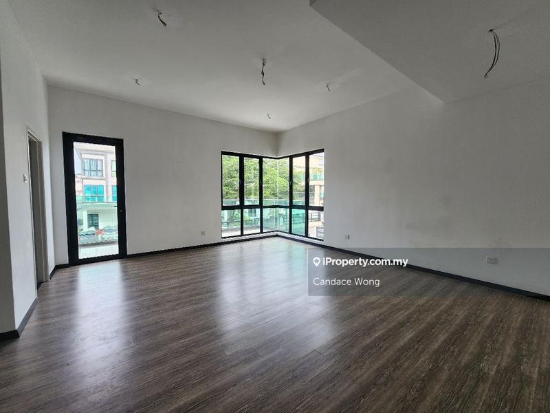Rumah Berkembar untuk Dijual di Taman Villa Perdana, Kajang oleh Candace Wong - iProperty.com.my