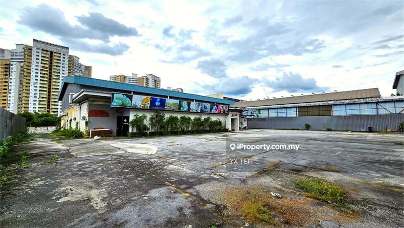 For Rent - (Showroom / Mainroad / 30,000sf) Bandar Baru Selayang, Selayang Baru, Batu Caves, Jalan Ipoh
