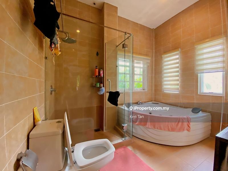 Bungalow House for Sale in Kota Damansara, Kota Damansara by Ken Tan - iProperty.com.my