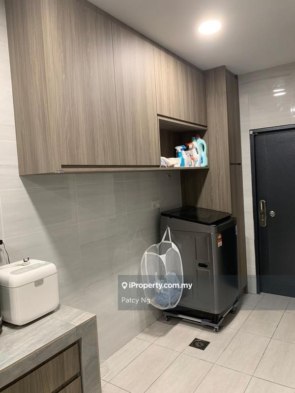 Rumah Berkembar untuk Dijual di Taman Bukit Serdang, Seri Kembangan oleh Patcy Ng - iProperty.com.my